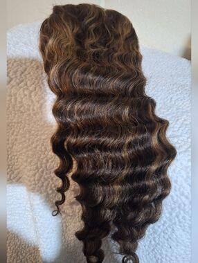 Natural Wavy Human Hair Wig- Brown with Caramel Highlights. Free Part. 22 Inches